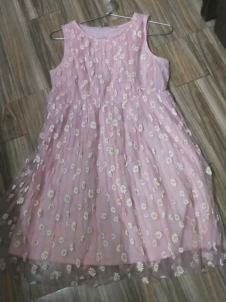Beautiful Pink Floral Daisy Dress