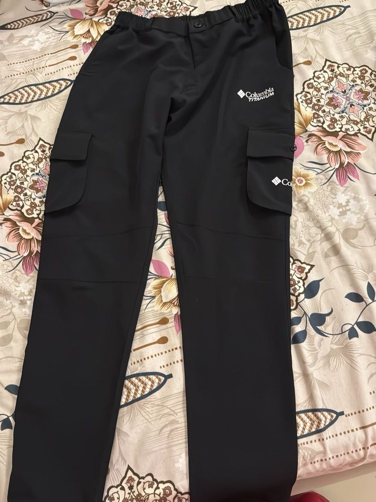 Columbia Titanium Cargo Pants