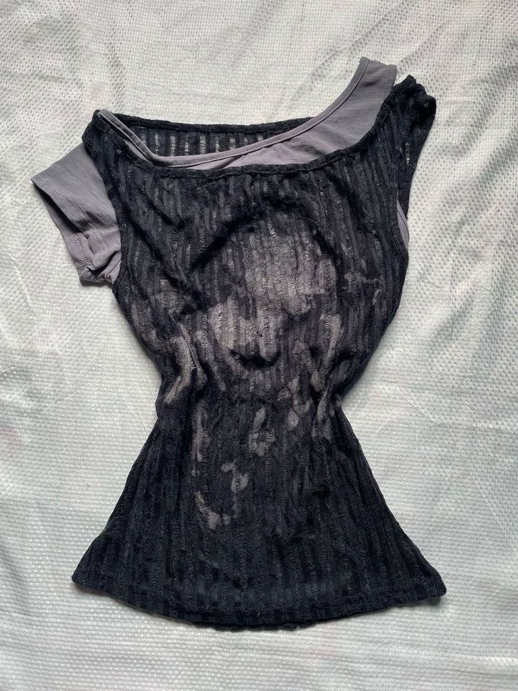 Unique Layered Graphic Print Top
