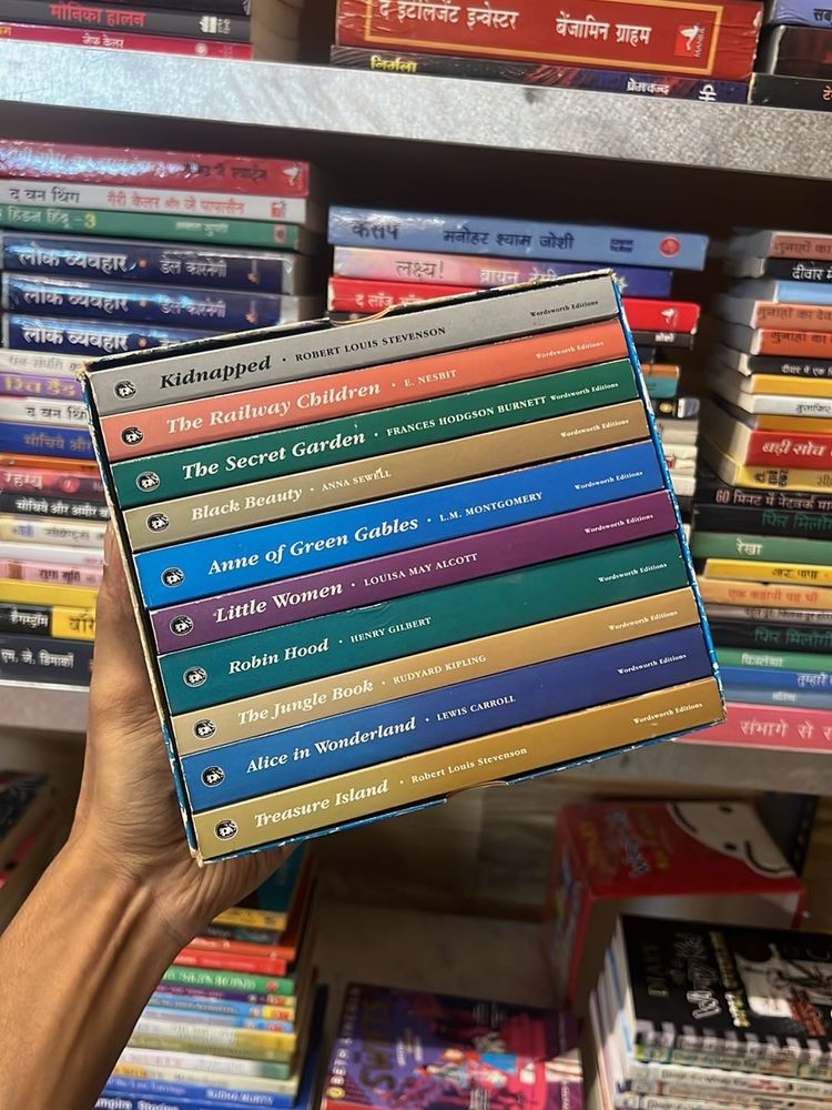 Classic Novels Collection Box Set