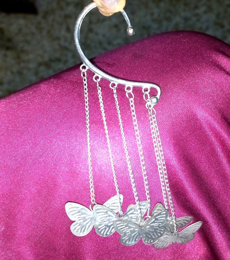 Female Fashionable One Side Earring