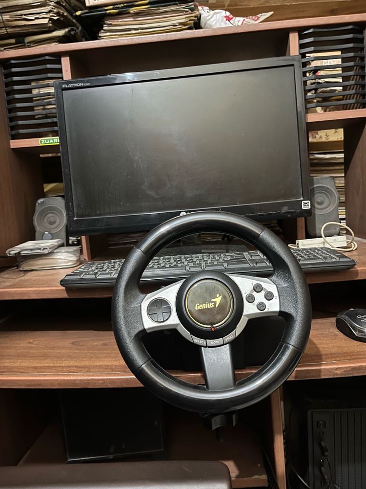 Genius Twin Wheel Racing Whee