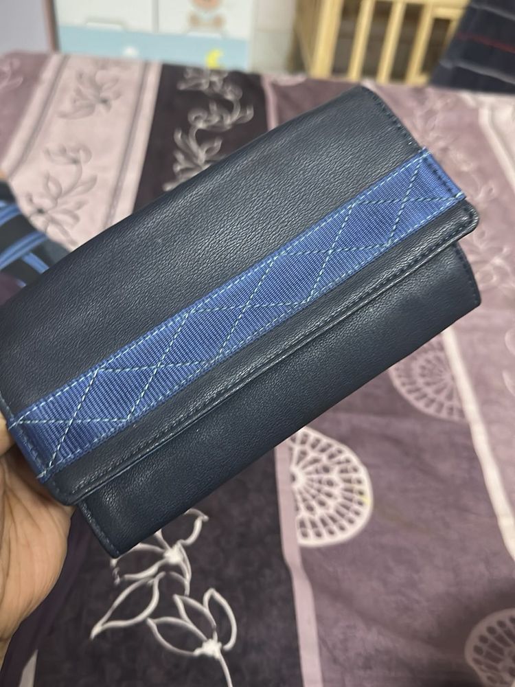 Stylish Navy Blue Wallet