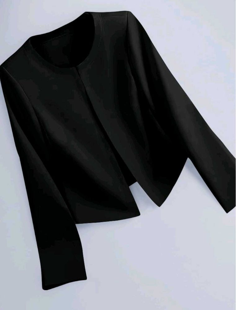 Elegant Black Cropped Jacket
