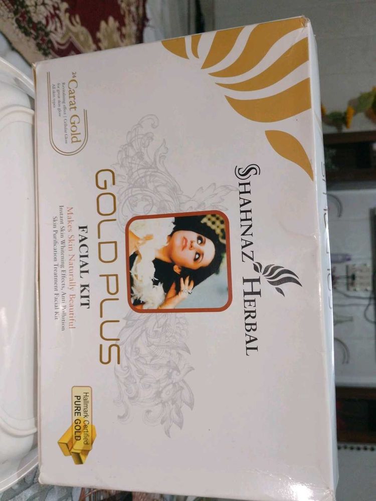 Gold Plus Facial Kit