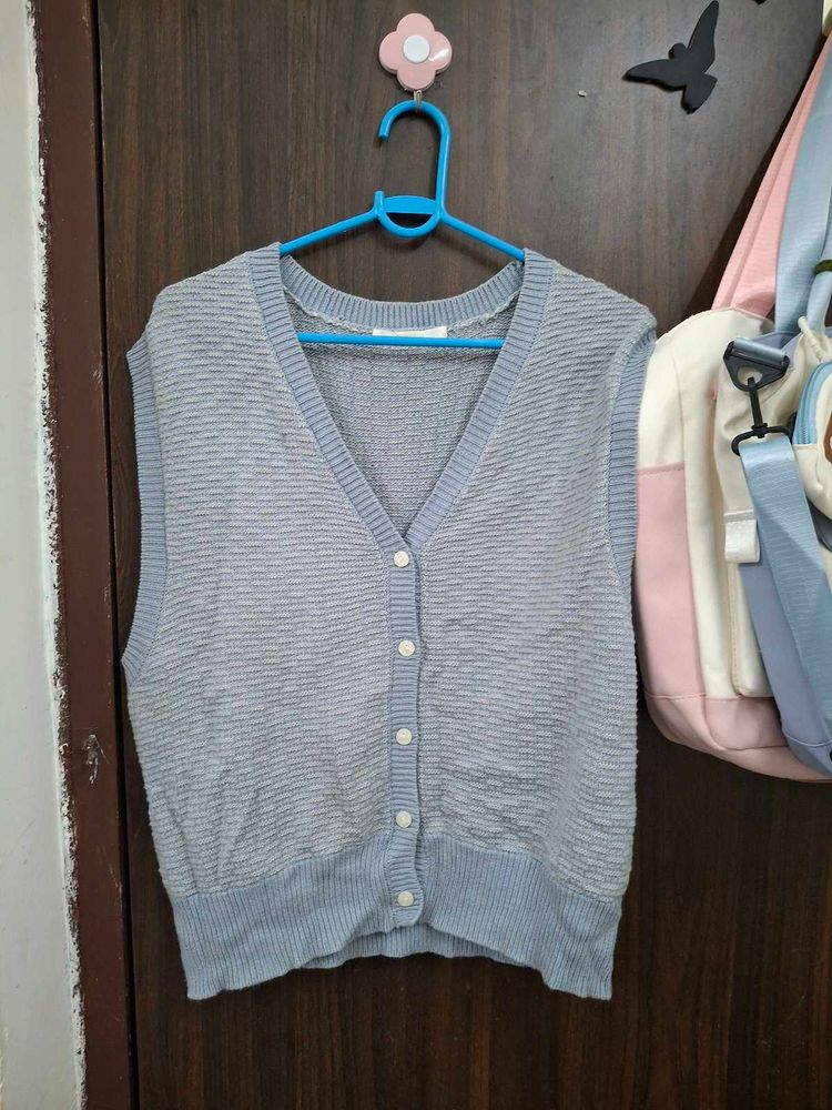 Light Blue V-Neck Sleeveless Knit Cardigan