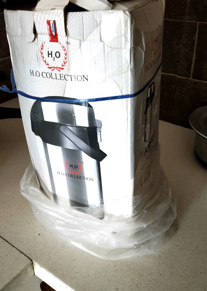 H2O Collection Airpot