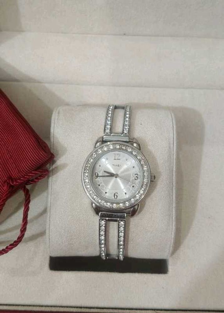 Elegant Silver Tone Rhinestone Watch