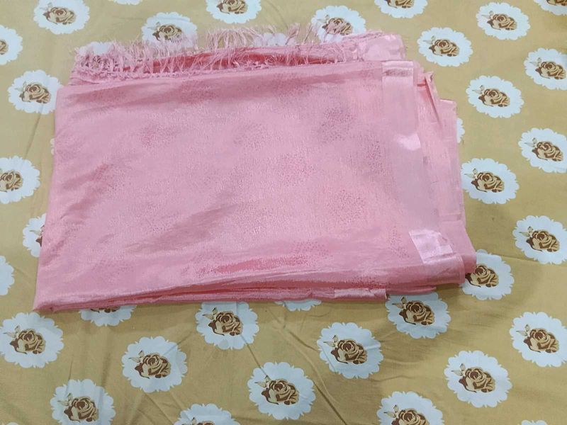 Elegant Pink Dupatta with Delicate Fringe