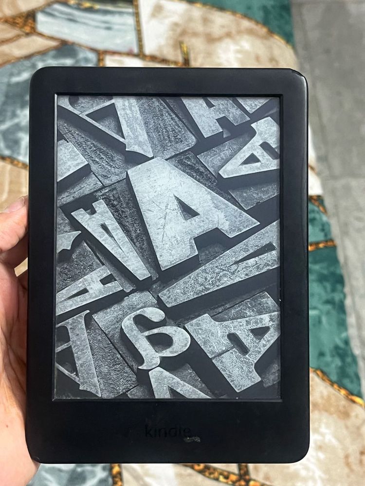 AMAZON basic KINDLE 2019 edition