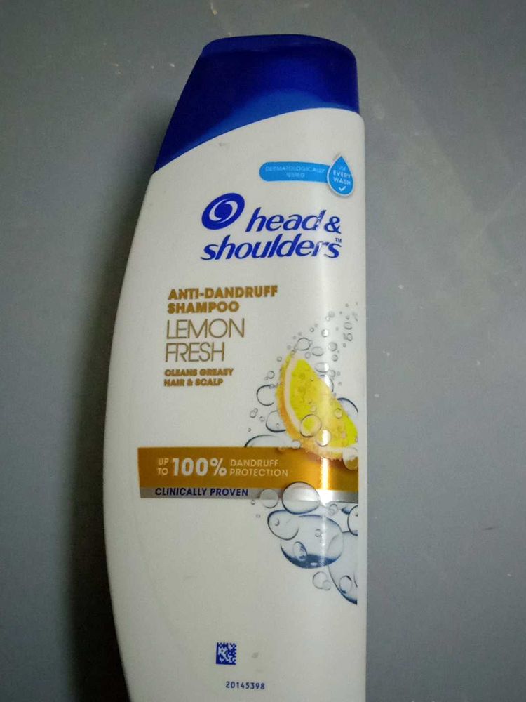 Head &amp; Shoulders Lemon Fresh Shampoo