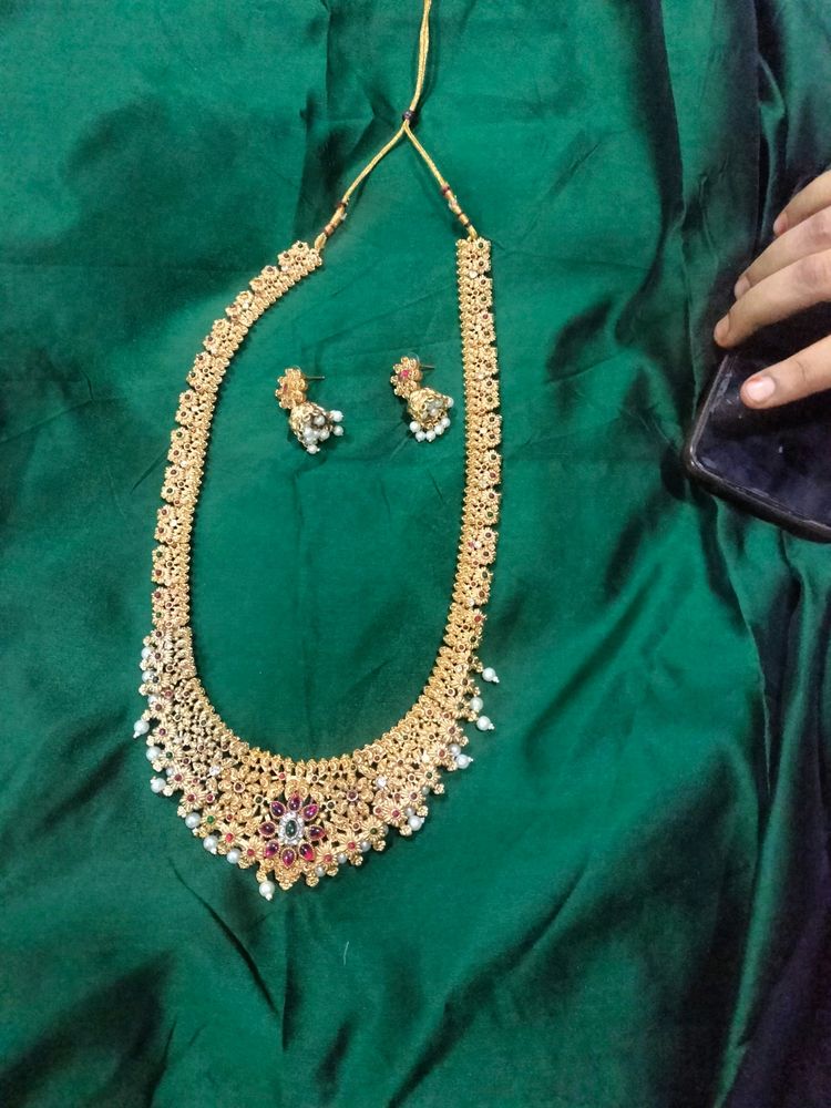 Long Traditional Haram With Ear Rings