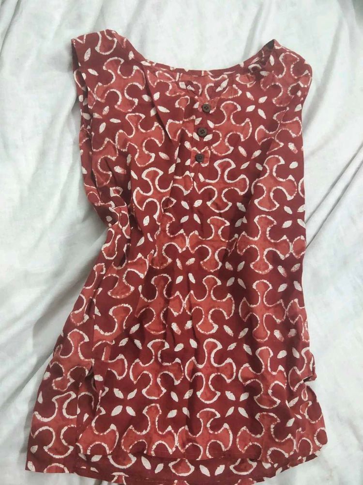 Maroon Printed Cotton Kurti