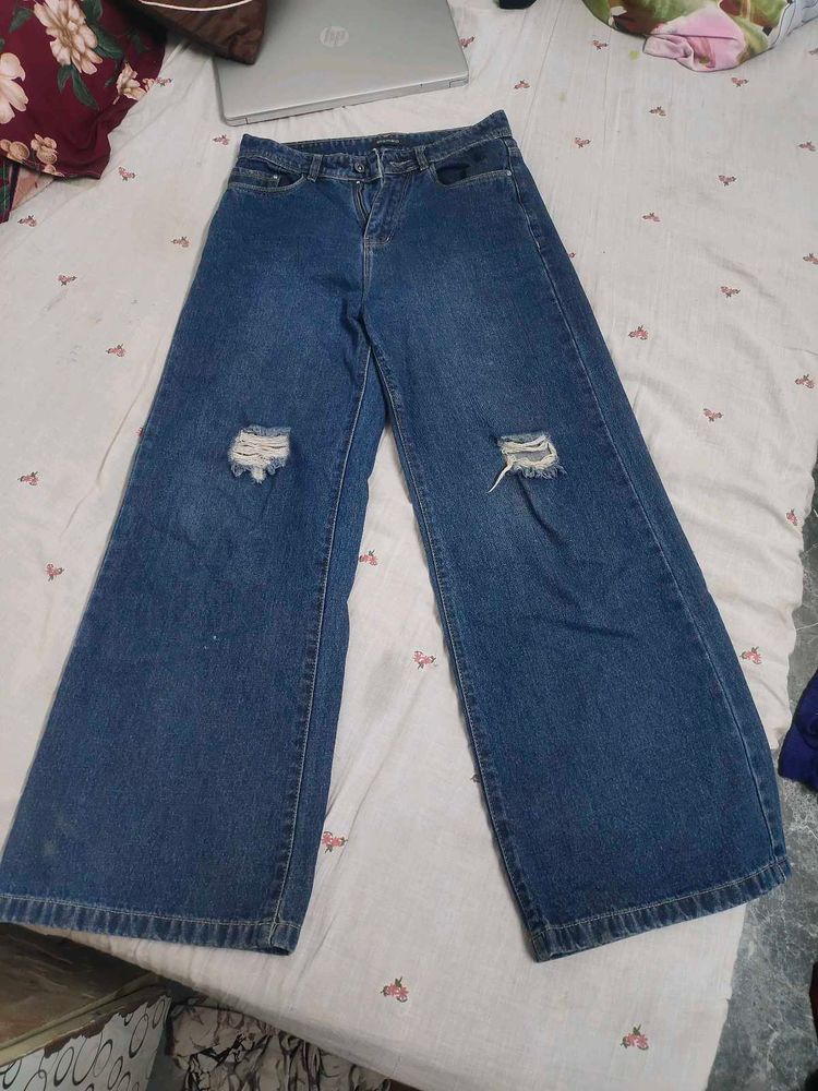 Women's Ripped Wide-Leg Jeans