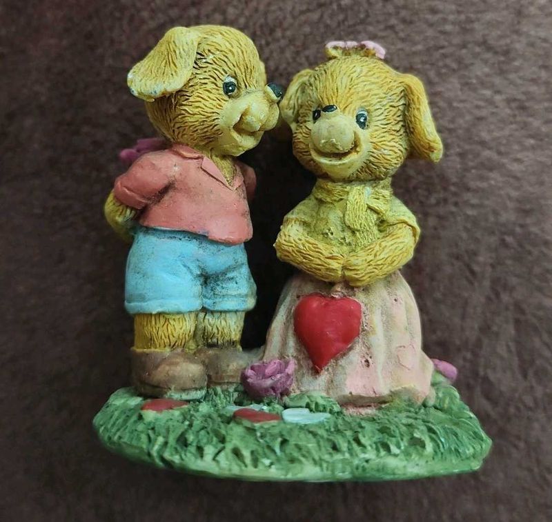 Todays Offer - couple teddy showpiece