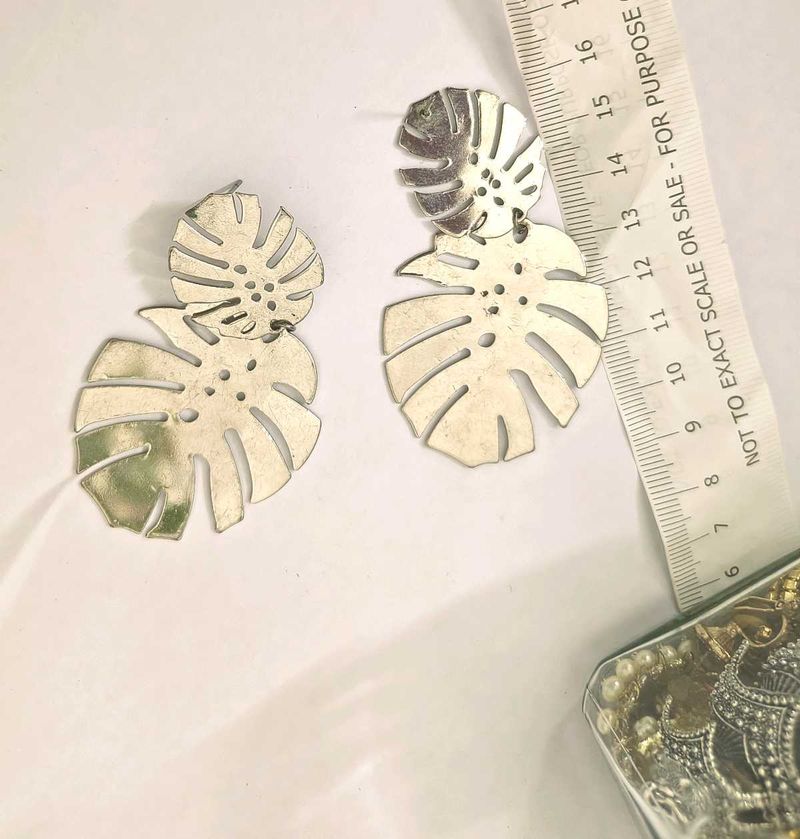 Monstera Leaf Drop Earrings