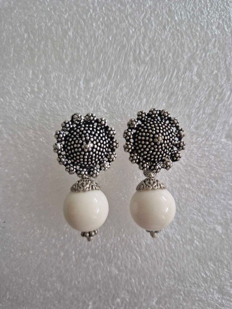 Elegant White Pearl &amp; Oxidized Earrings