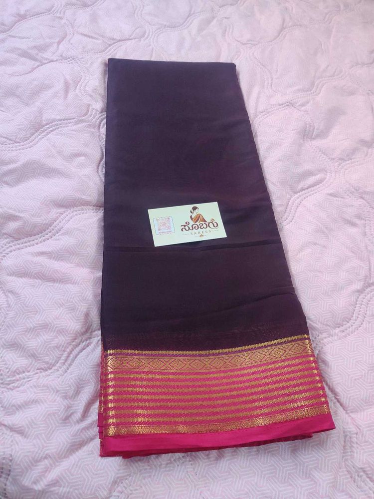 Premium crepe silk saree with tanjore clutch