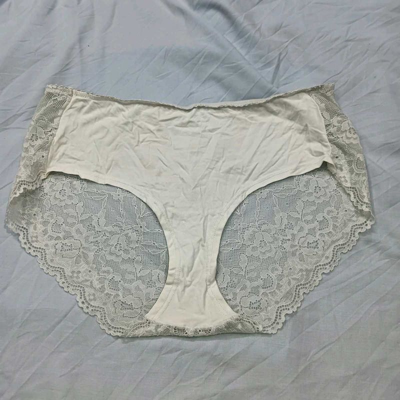🤎 Lace Trim Briefs