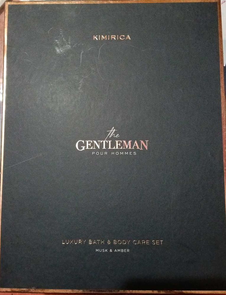 The Gentleman GIFT Luxury Bath &amp; Body Care Set