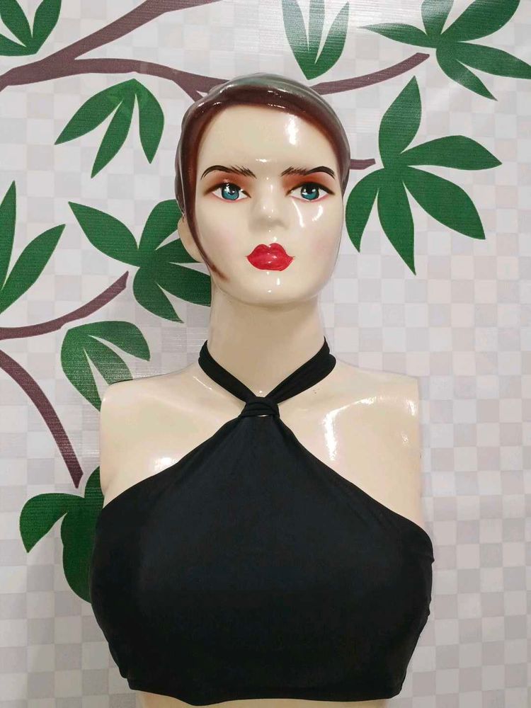 (400)Black Halter Top