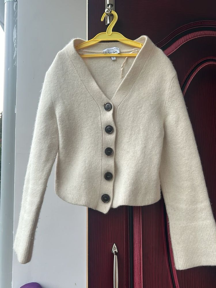 Elegant Beige rabit wool short coat