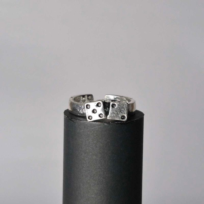 Dice Ring