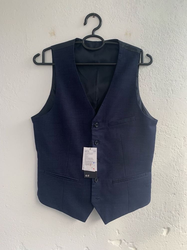 Stylish Men's Navy Blue Formal Waistcoat