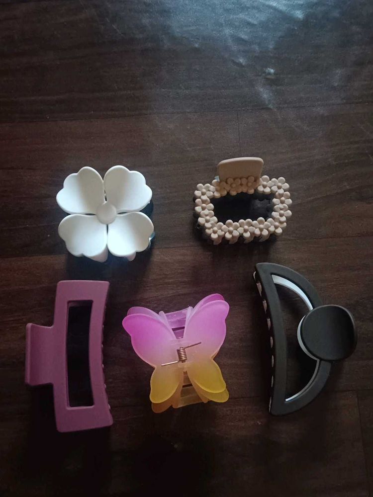 Combo of 5 Korean Style Clutcher