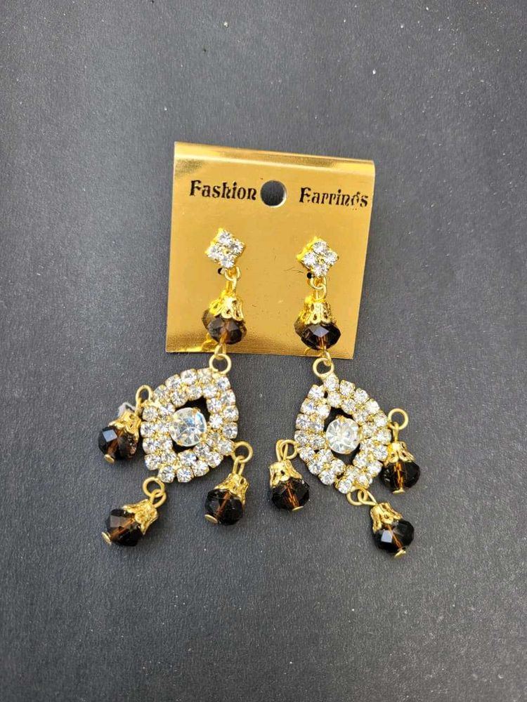 Elegant Dangle Earrings with Crystals