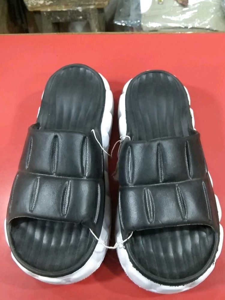 Comfortable Black Slides