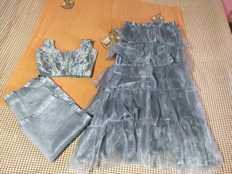 🌼❤️Grey Lehenga Choli Set❤️🌼