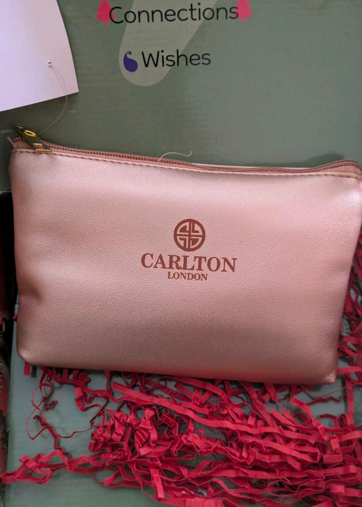 Women's Gift Hamper Carlton London