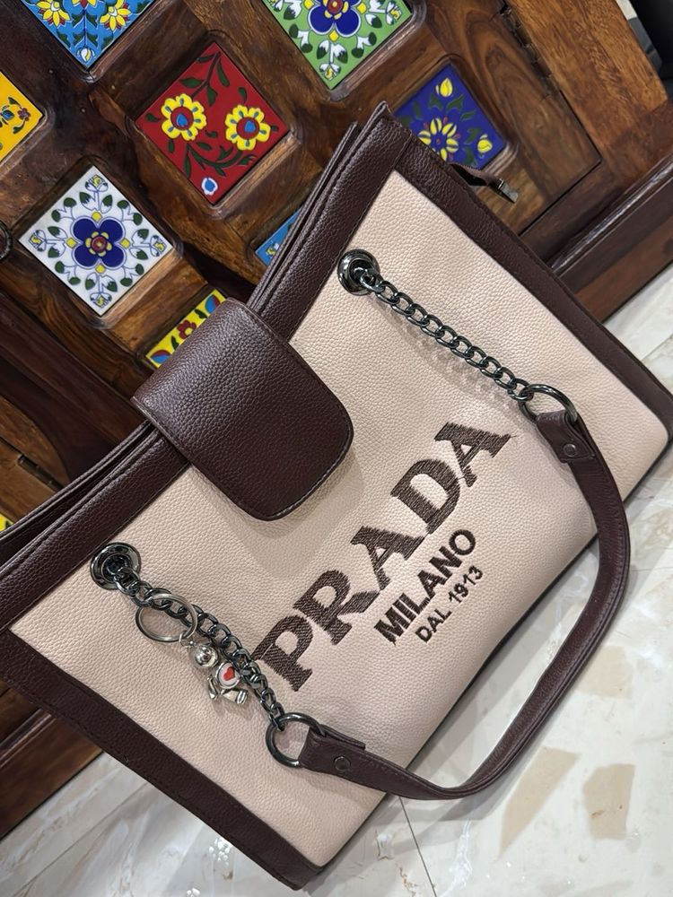 Stylish Tote Bag