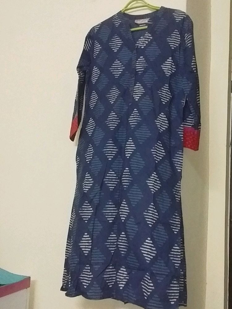 Utsa Kurta Navy Blue