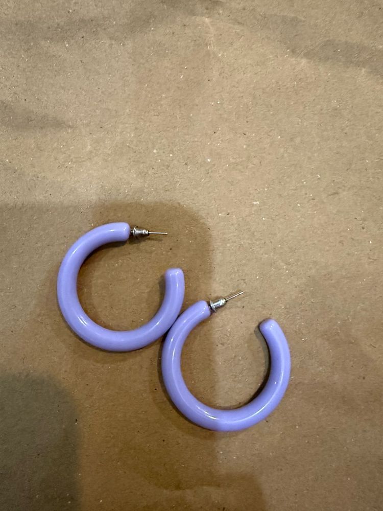 Chic Lavender Hoop Earrings