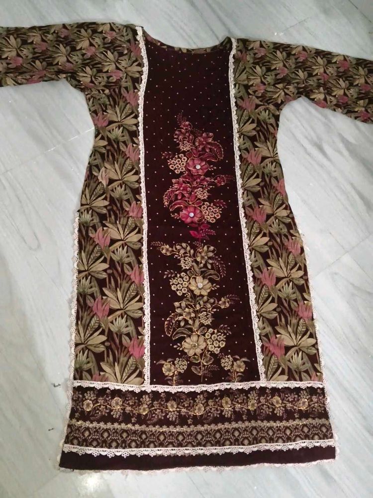Pakistani style kurta set with dupatta