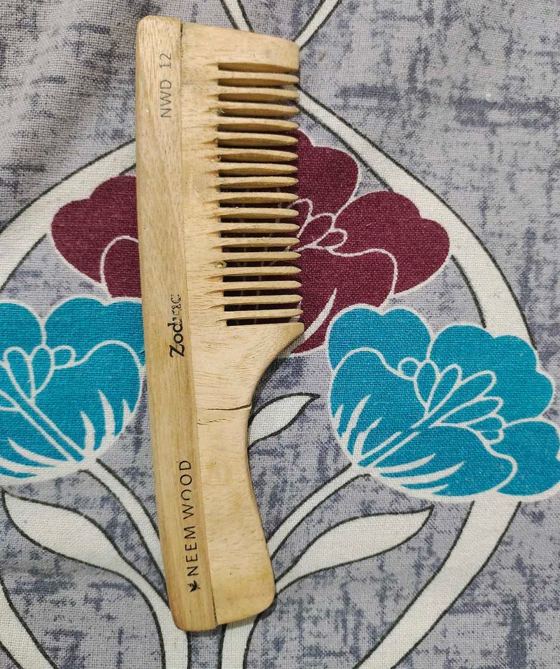 Zodiac Neem Wood Comb