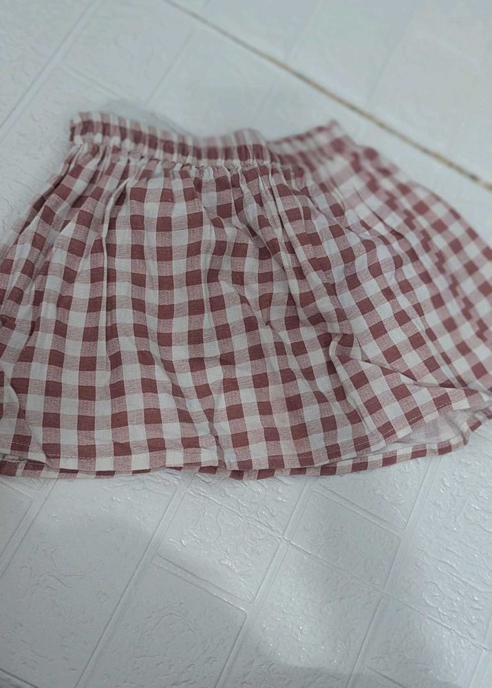 Cute Gingham Skirt