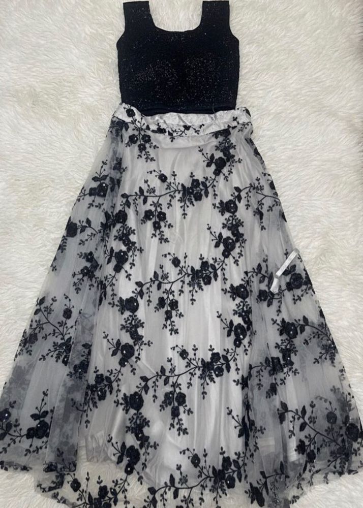 Black Sequin Crop Top White Floral Embroidered