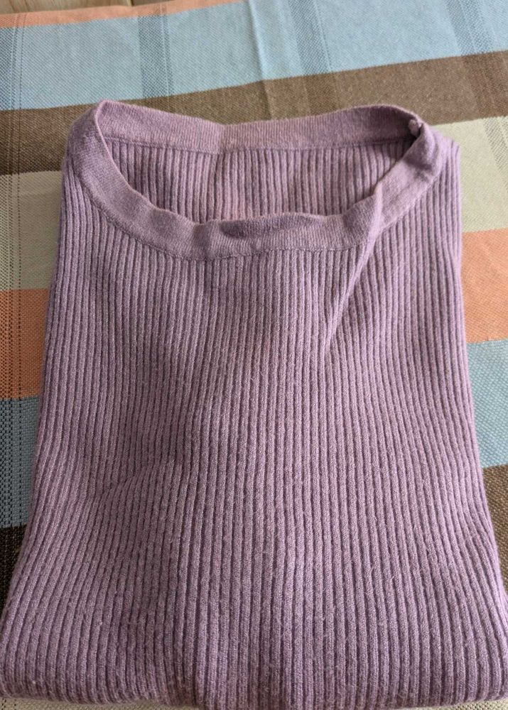 Lilac Ribbed Knit Sweatshirt