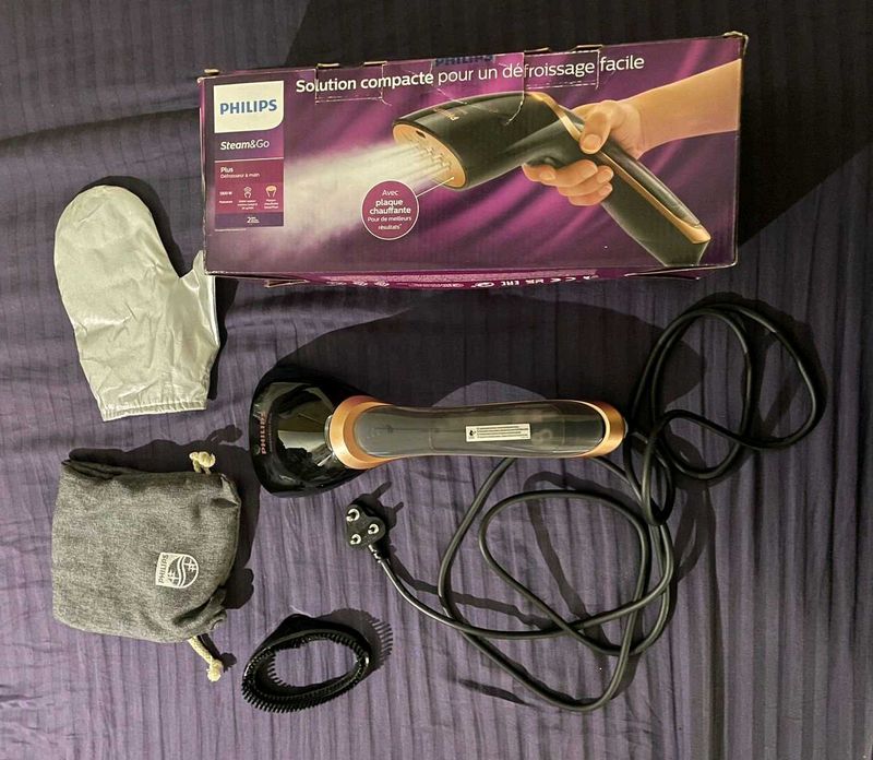 Philips Steam&amp;Go Plus