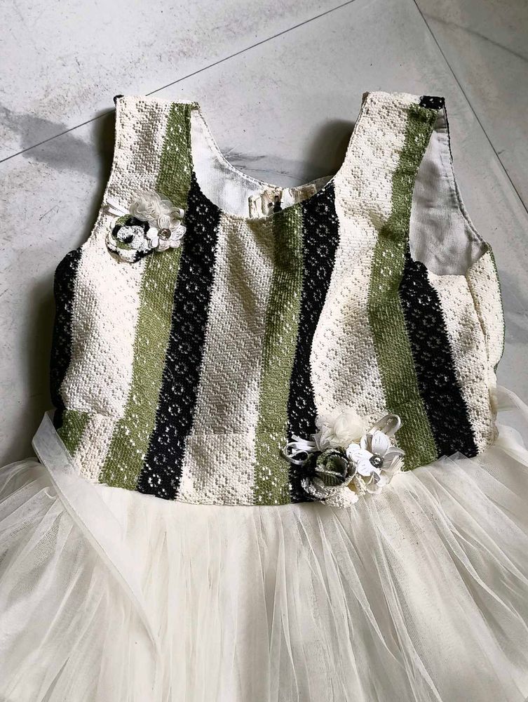 Beautiful Girls' Party Dress