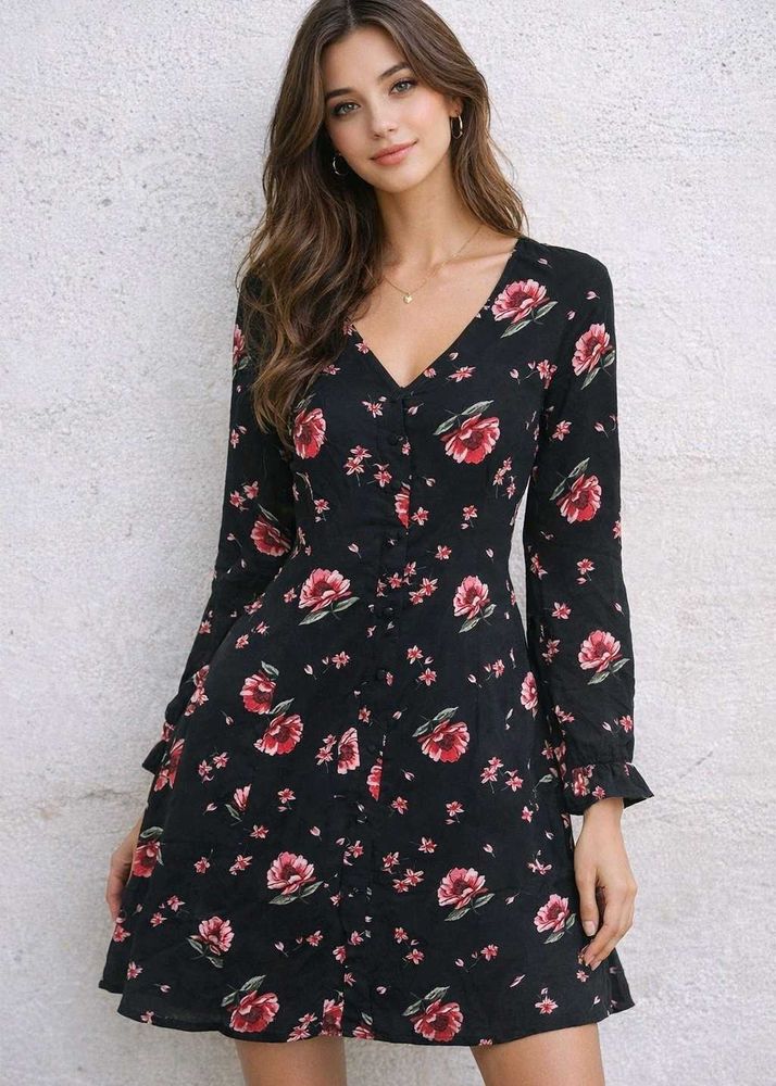 Chic Black Floral Print Button-Up Dress