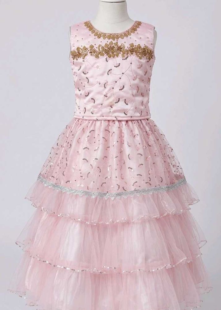 girl dress