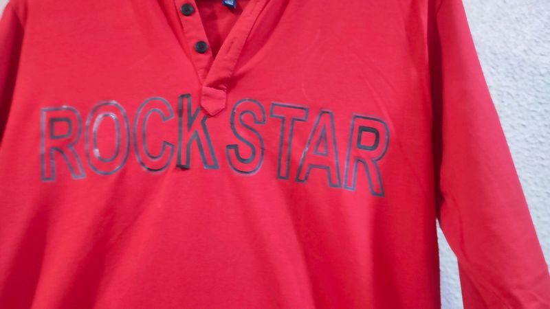 unisex tshirt in red colour