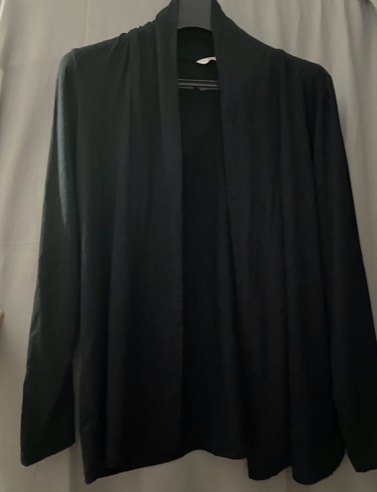 Honey by Pantaloons Black Classic Shrug