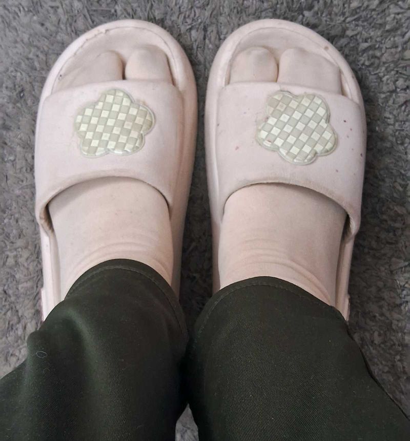 Peach Colour Flipflop