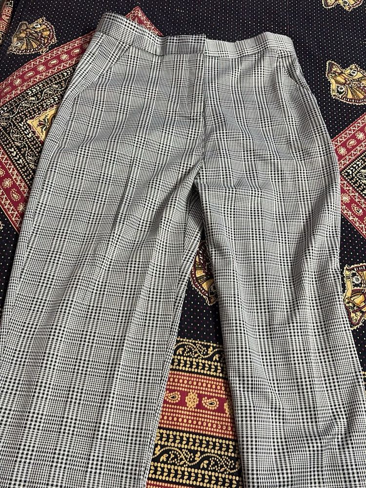 Plaid Wide Leg Trousers