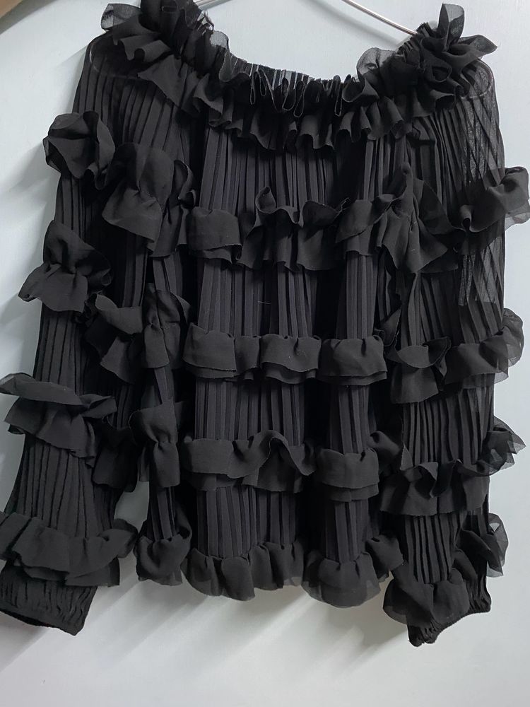 Black Full Sleeves Top